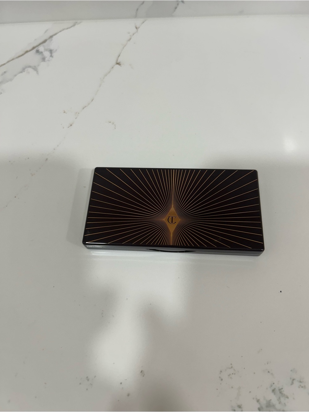 Charlotte Tilbury Darling Easy Eye Palette 

New In Box